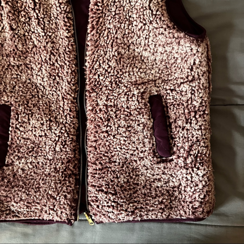 Maroon Reversible Vest - Picture 6 of 8